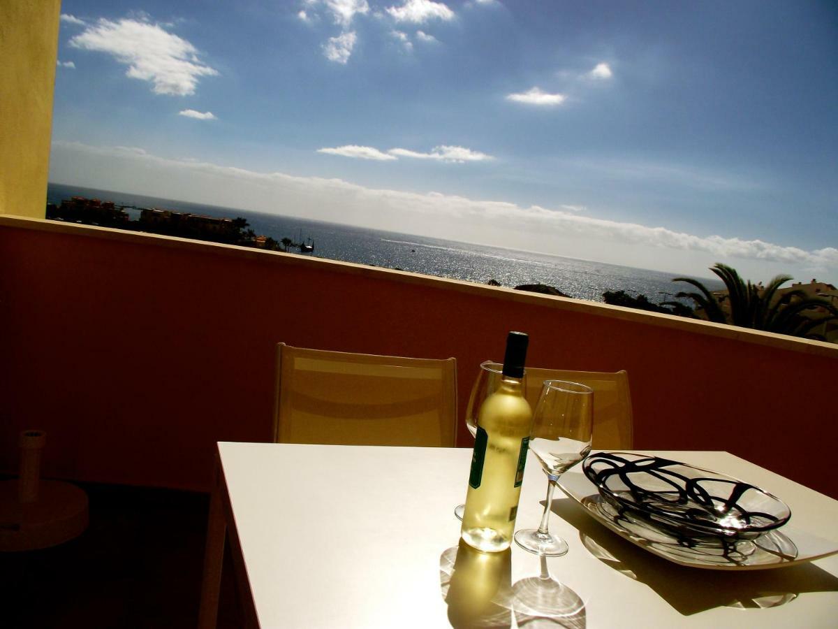 Parque Tropical I Apartment Los Cristianos  Exterior photo