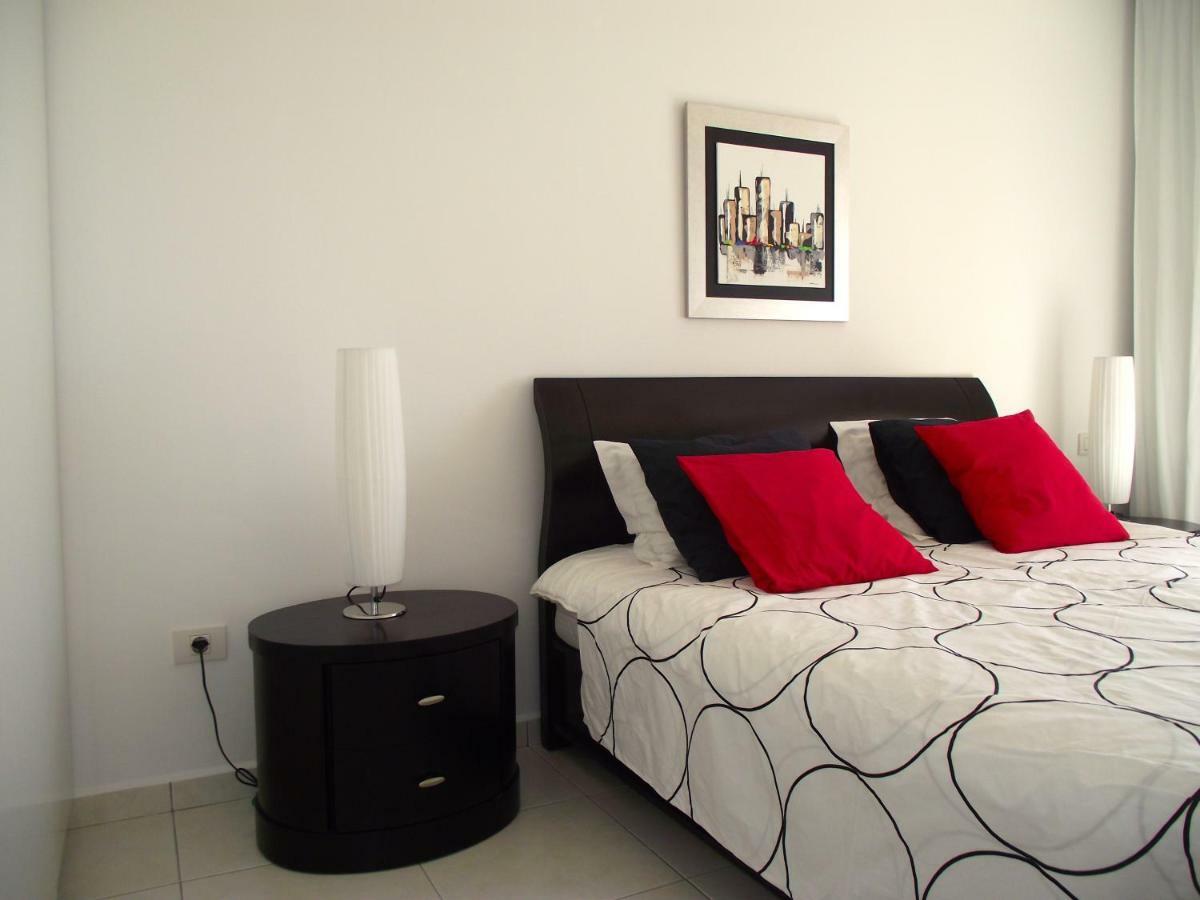 Parque Tropical I Apartment Los Cristianos  Exterior photo